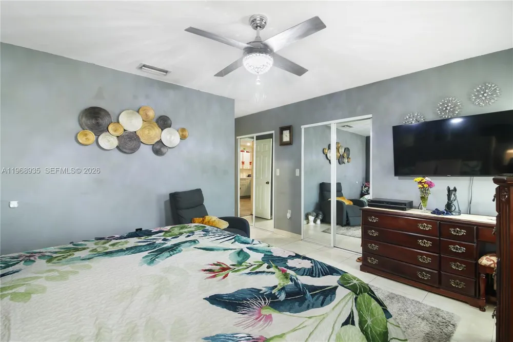 16323 SW 103rd Pl Miami, FL 33157