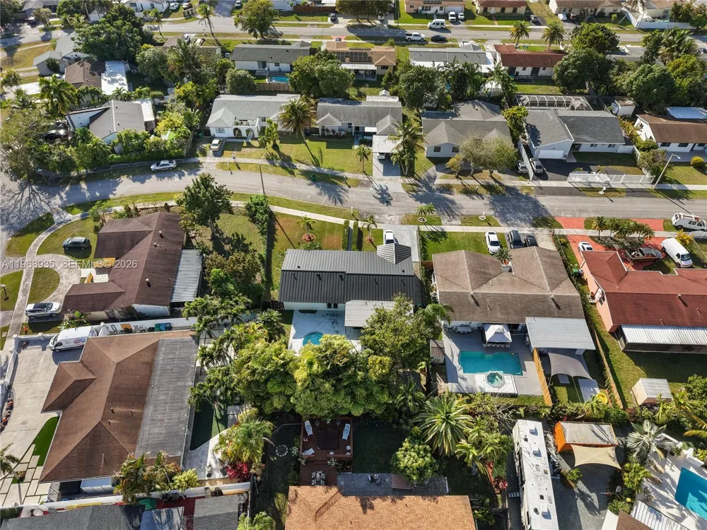 16323 SW 103rd Pl Miami, FL 33157