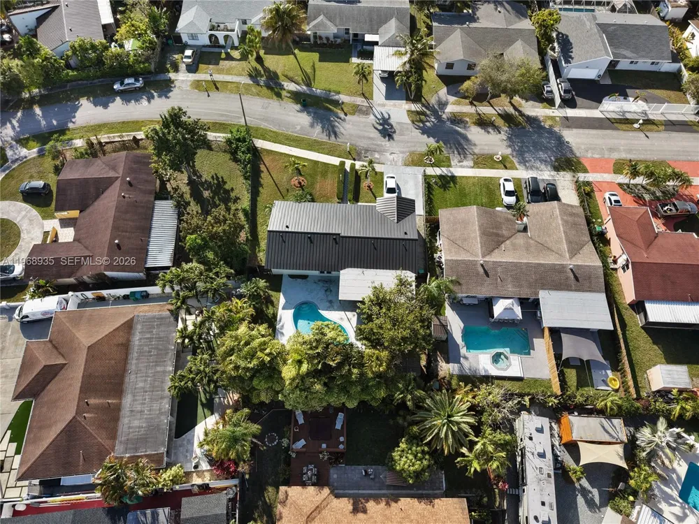 16323 SW 103rd Pl Miami, FL 33157