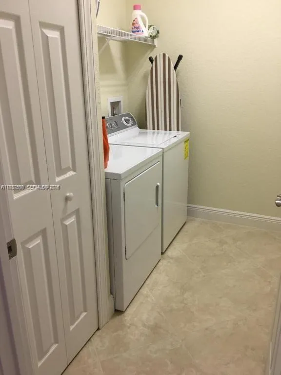 5065 Dulce Ct Palm Beach Gardens, FL 33418