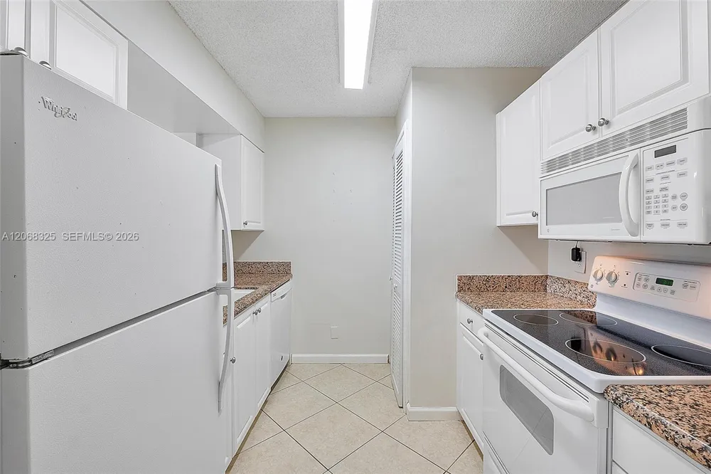 1450 SE 3rd Ave #201 Dania Beach, FL 33004