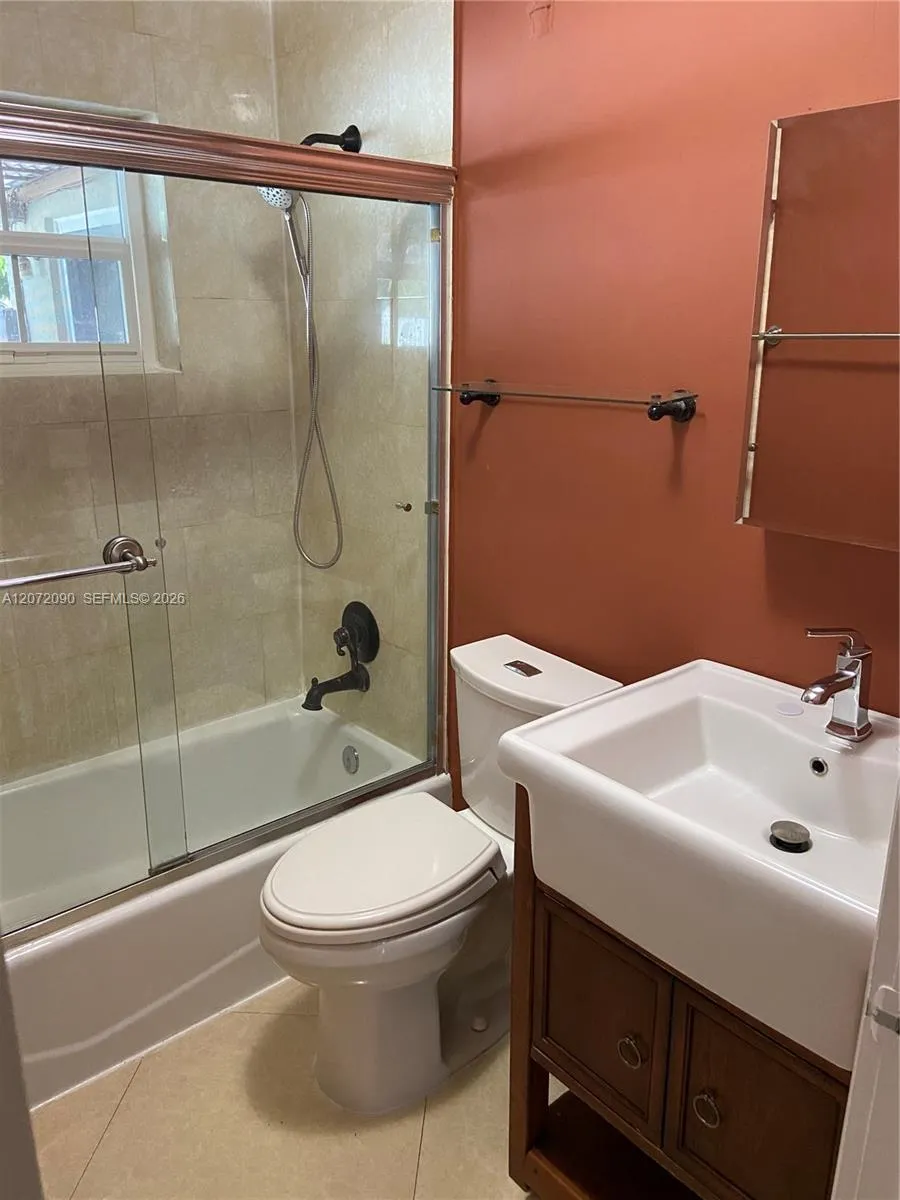 6404 SW 23rd St #1 Miramar, FL 33023