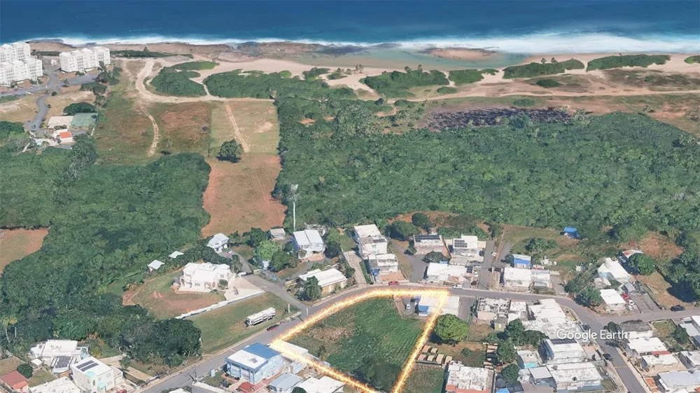 CALLE PASCUA URB. MANUEL CORCHADO Isabela, PR 00662