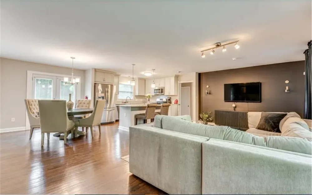 3305 Flowers Drive College Park, GA 30337