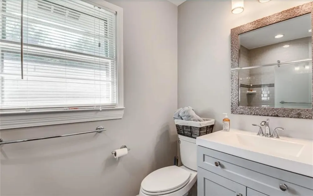 3305 Flowers Drive College Park, GA 30337