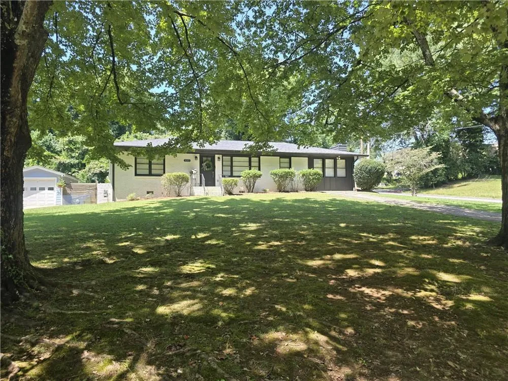 3305 Flowers Drive College Park, GA 30337
