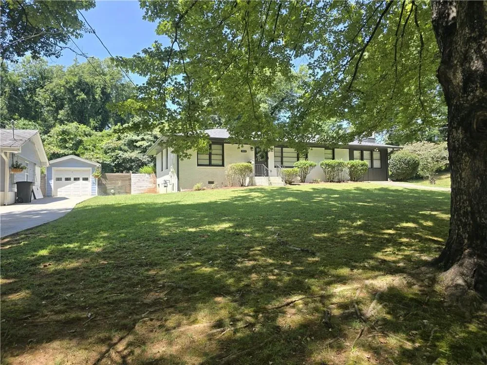 3305 Flowers Drive College Park, GA 30337