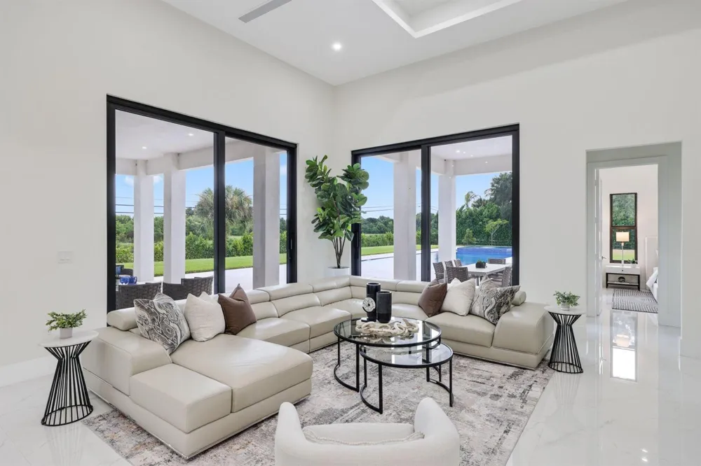 13600 PINE MEADOW COURT Davie, FL 33325