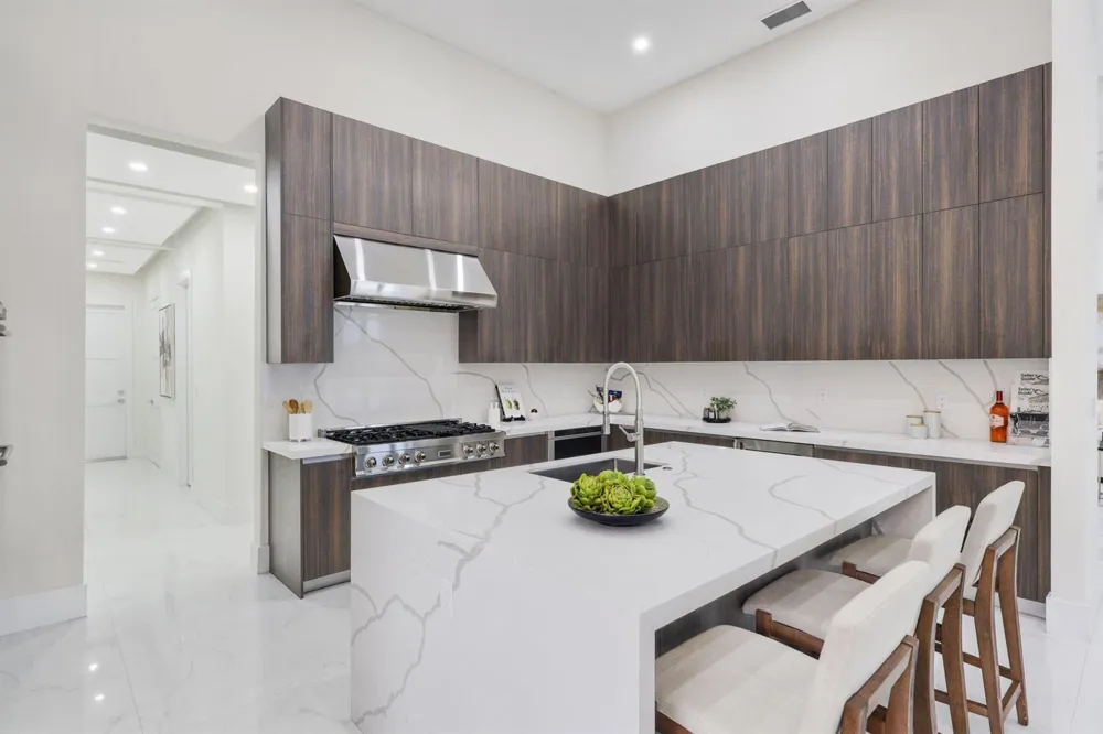 13600 PINE MEADOW COURT Davie, FL 33325