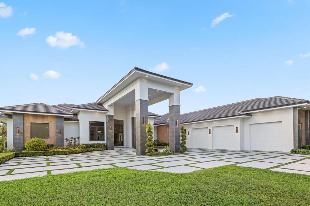 13600 PINE MEADOW COURT Davie, FL 33325