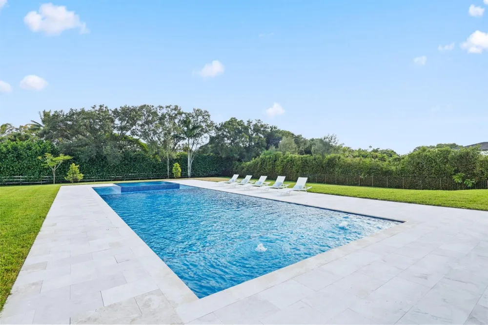 13600 PINE MEADOW COURT Davie, FL 33325
