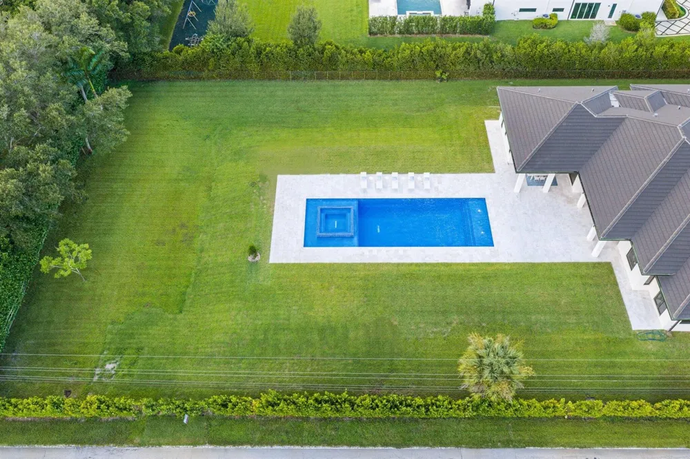 13600 PINE MEADOW COURT Davie, FL 33325