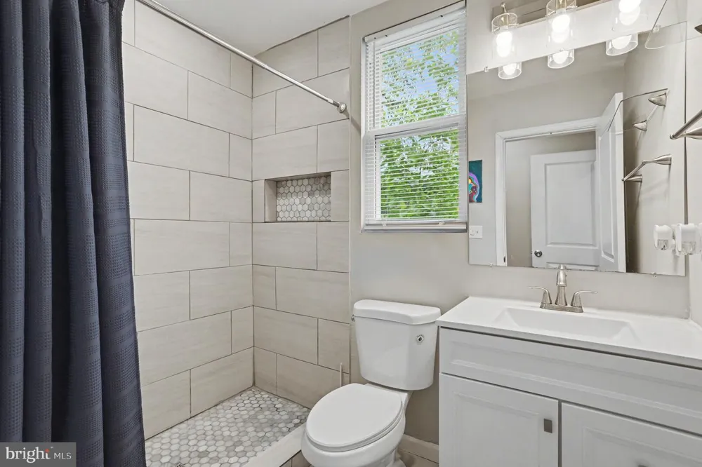 3818 FERNHILL AVENUE Baltimore, MD 21215