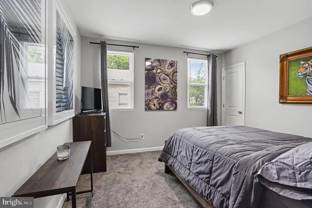 3818 FERNHILL AVENUE Baltimore, MD 21215