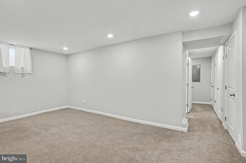 3818 FERNHILL AVENUE Baltimore, MD 21215
