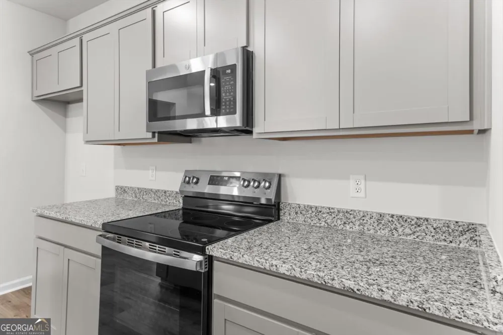 701 Riverton LN Statesboro, GA 30461