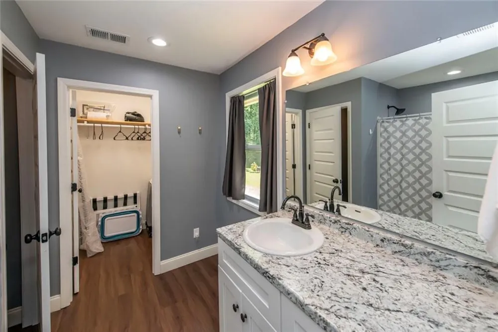 42 Carpenter Lane Dahlonega, GA 30533