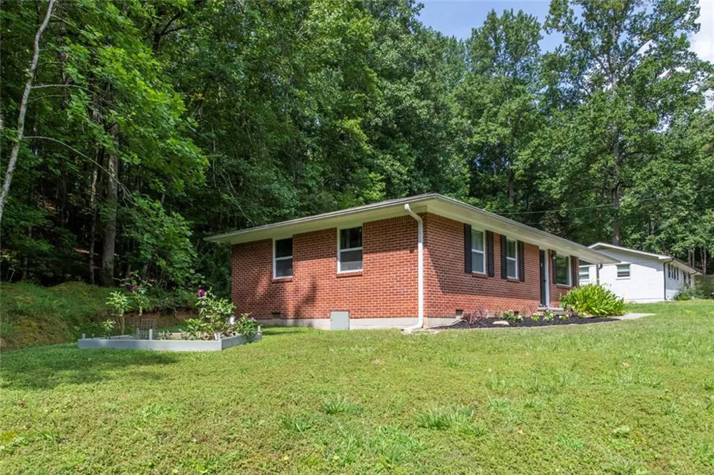 42 Carpenter Lane Dahlonega, GA 30533