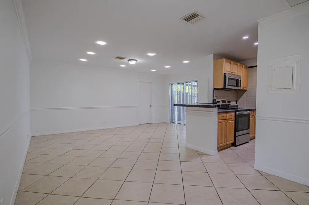 7 CROSSINGS CIRCLE #C Boynton Beach, FL 33435