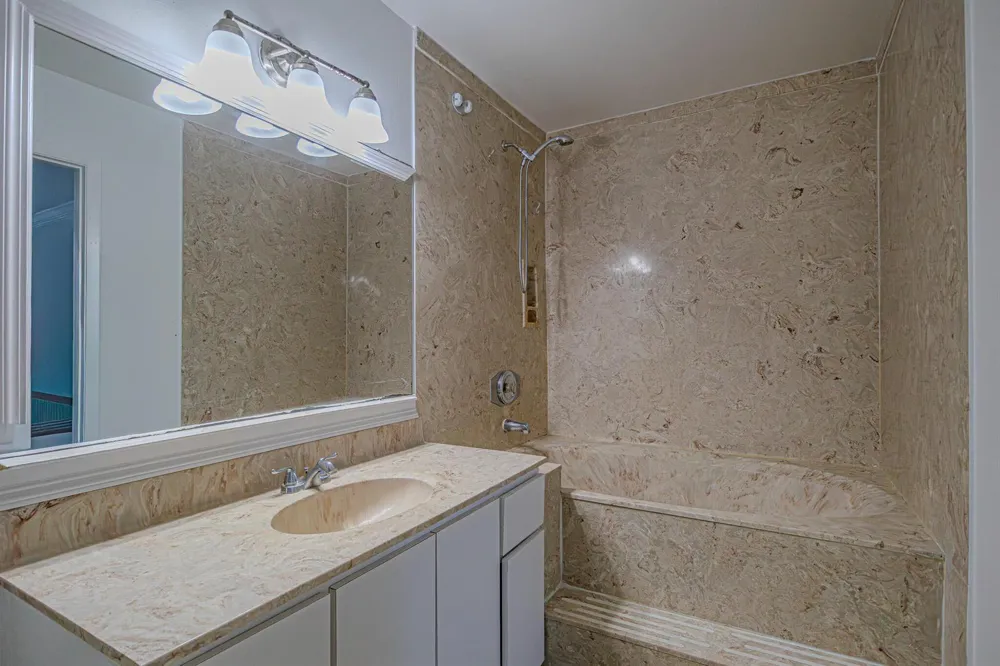 7 CROSSINGS CIRCLE #C Boynton Beach, FL 33435