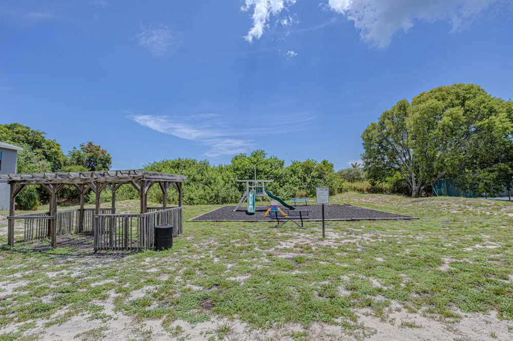 7 CROSSINGS CIRCLE #C Boynton Beach, FL 33435