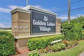 302 Lake Evelyn Dr #302