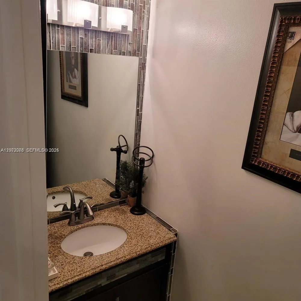 9335 NW 45th St #9335 Sunrise, FL 33351