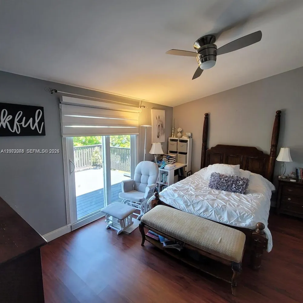 9335 NW 45th St #9335 Sunrise, FL 33351