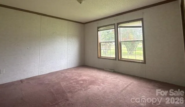 311 W Timberland Drive Grover, NC 28073