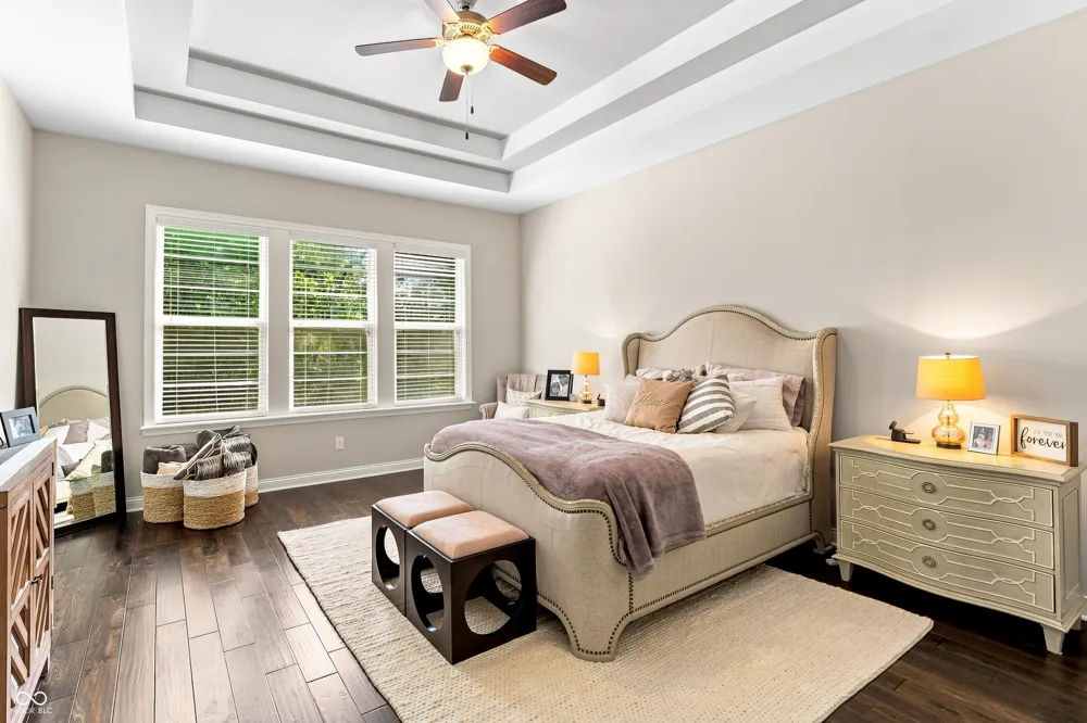 5059 Oak Ridge Trail Columbus, IN 47201