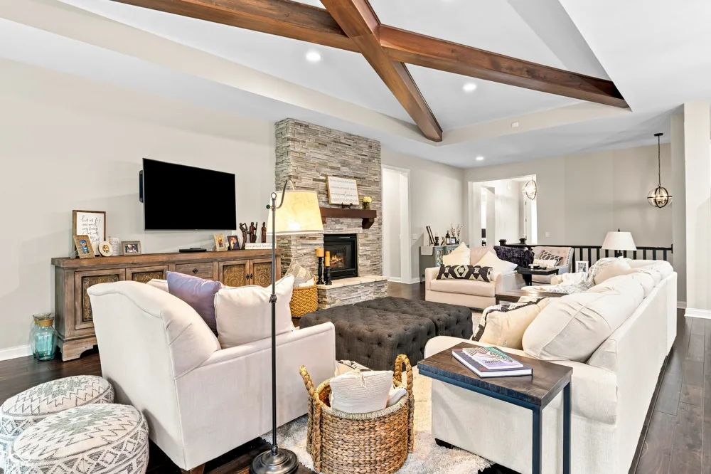 5059 Oak Ridge Trail Columbus, IN 47201