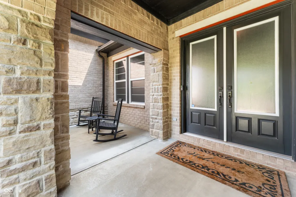 5059 Oak Ridge Trail Columbus, IN 47201
