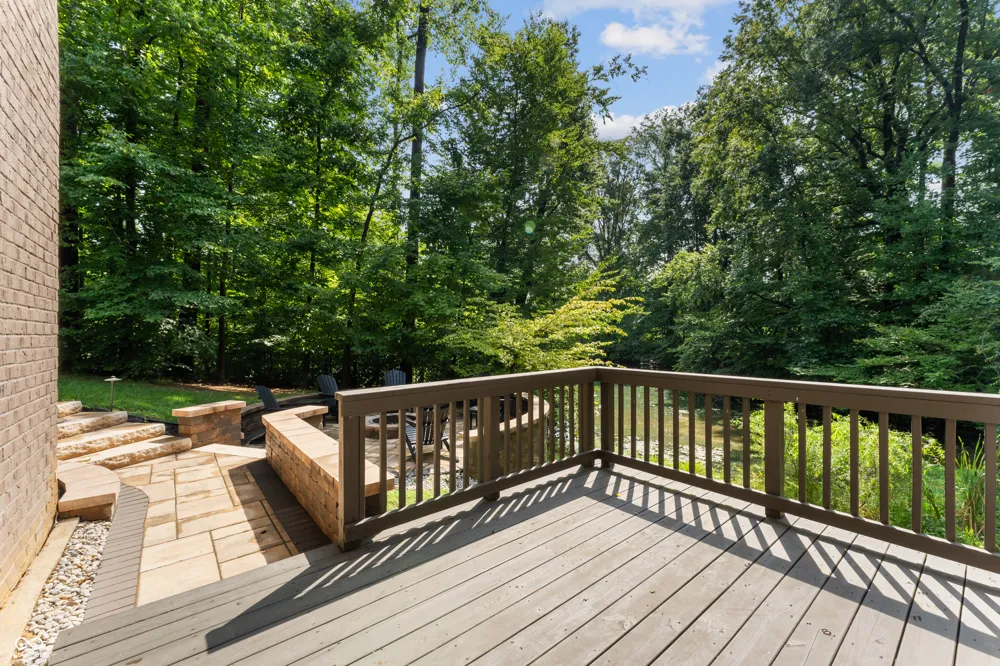 5059 Oak Ridge Trail Columbus, IN 47201