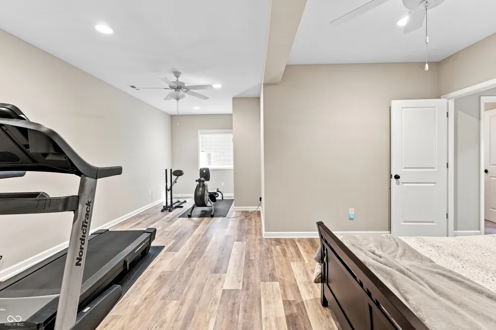 5059 Oak Ridge Trail Columbus, IN 47201