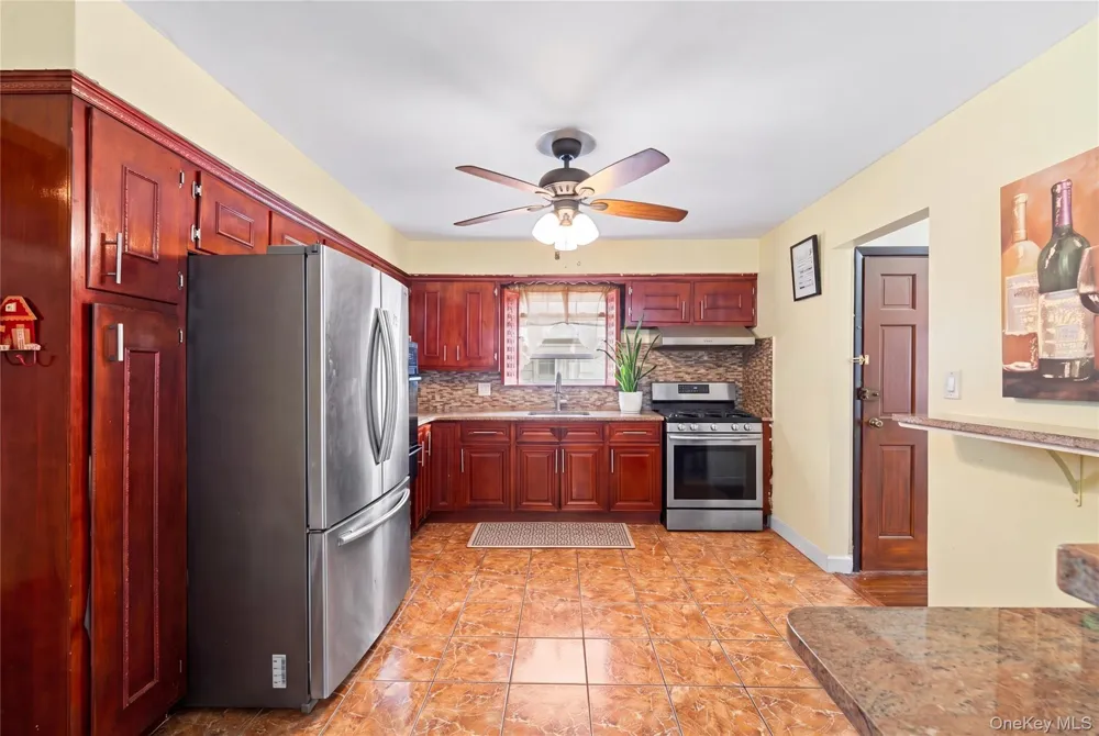 13945 227th Street Laurelton, NY 11413