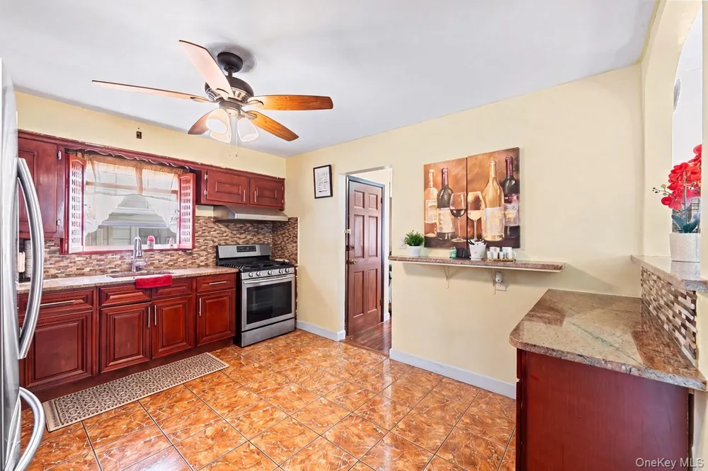 13945 227th Street Laurelton, NY 11413