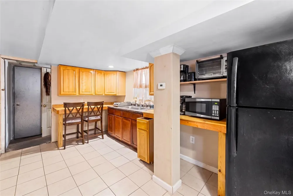 13945 227th Street Laurelton, NY 11413