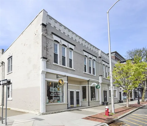 257 Main St. #257B