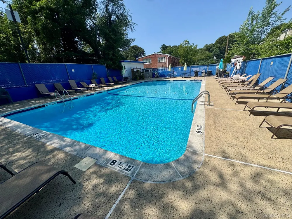 1600 Grand Avenue #R3 Baldwin, NY 11510