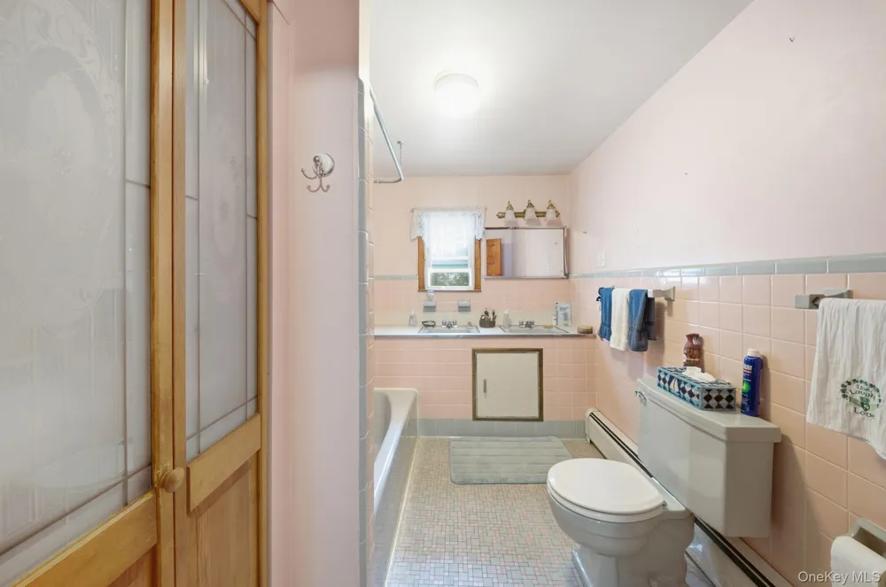 24 Van Dam Road Hyde Park, NY 12538