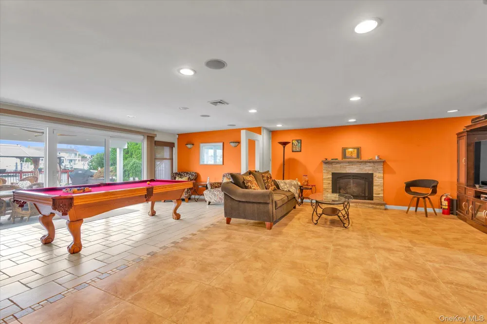 2072 Legion Street Bellmore, NY 11710
