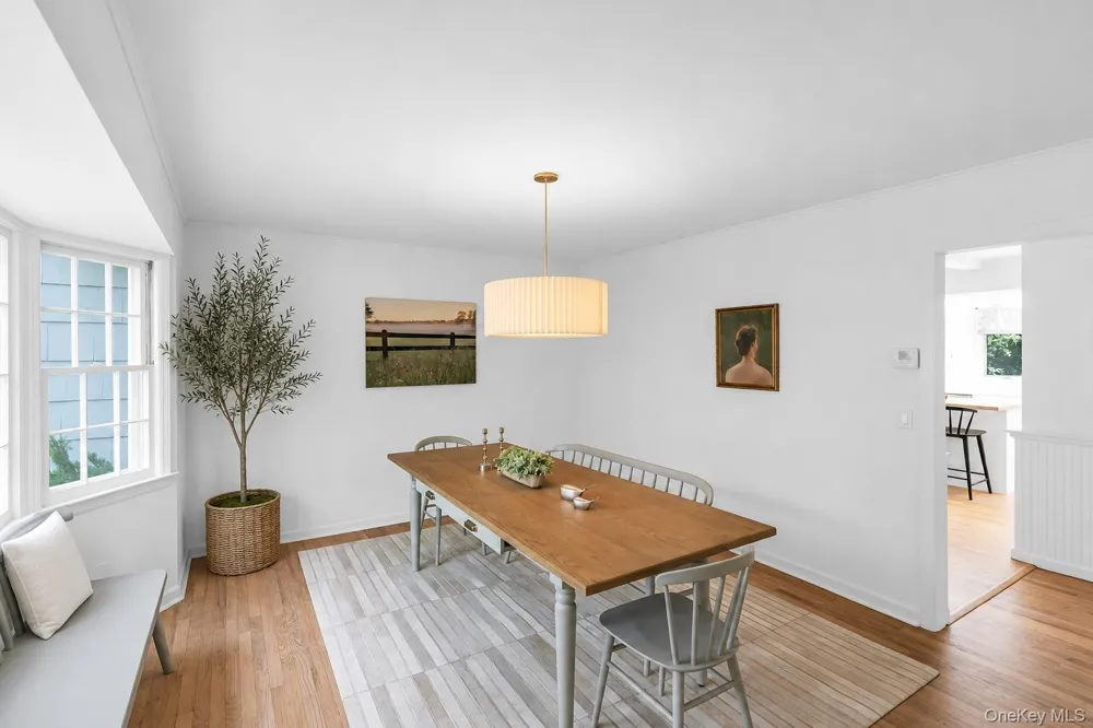 275 Pinewood Road Cutchogue, NY 11935