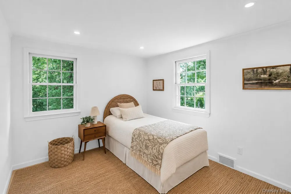 275 Pinewood Road Cutchogue, NY 11935