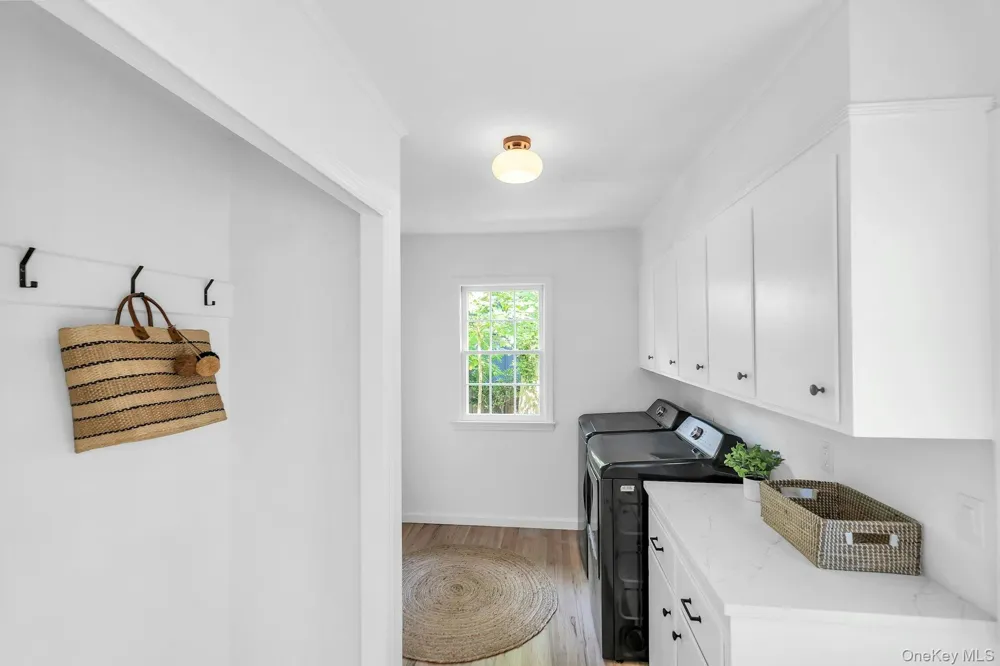 275 Pinewood Road Cutchogue, NY 11935
