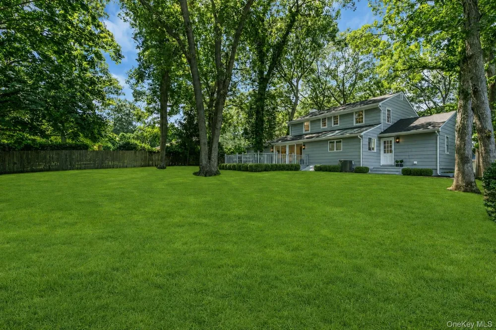275 Pinewood Road Cutchogue, NY 11935
