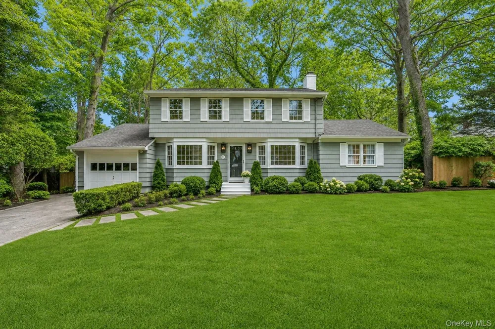 275 Pinewood Road Cutchogue, NY 11935