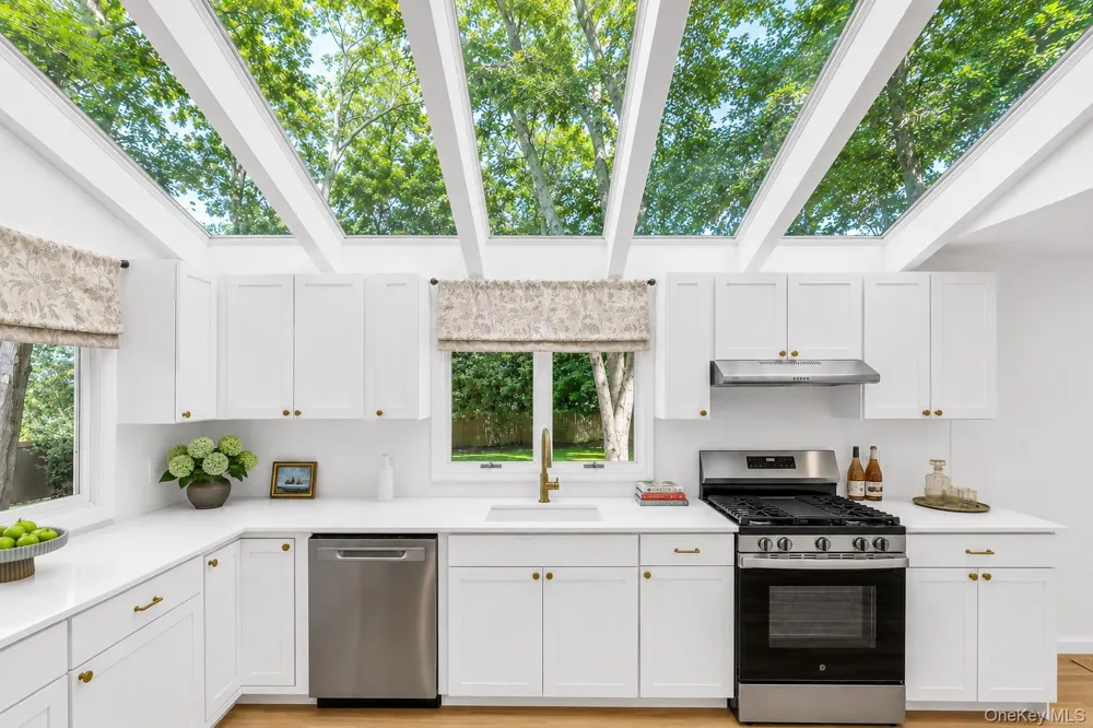 275 Pinewood Road Cutchogue, NY 11935