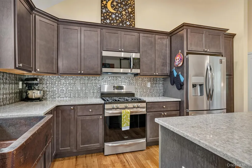 1 Bell Way Chester, NY 10918