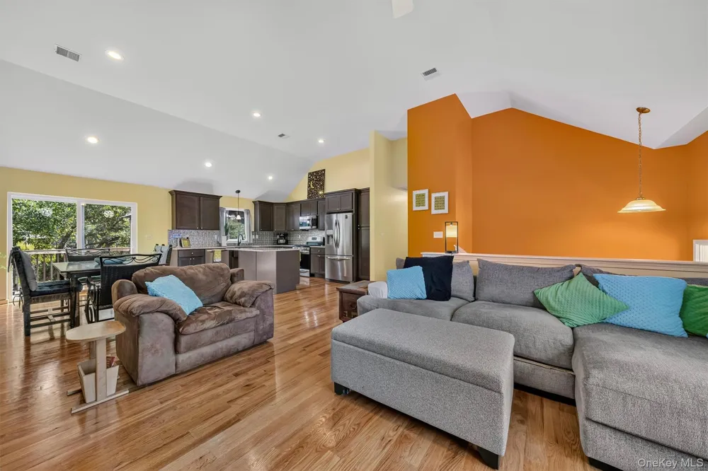 1 Bell Way Chester, NY 10918