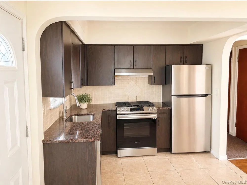 Address Not Shown Rosedale, NY 11422